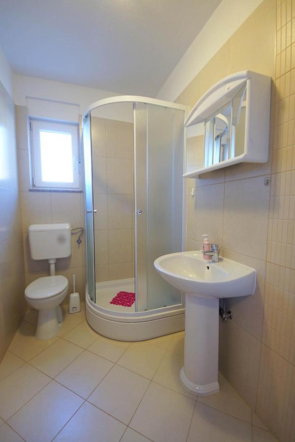 Ferienwohnung Mima Sveti Juraj Exterior foto